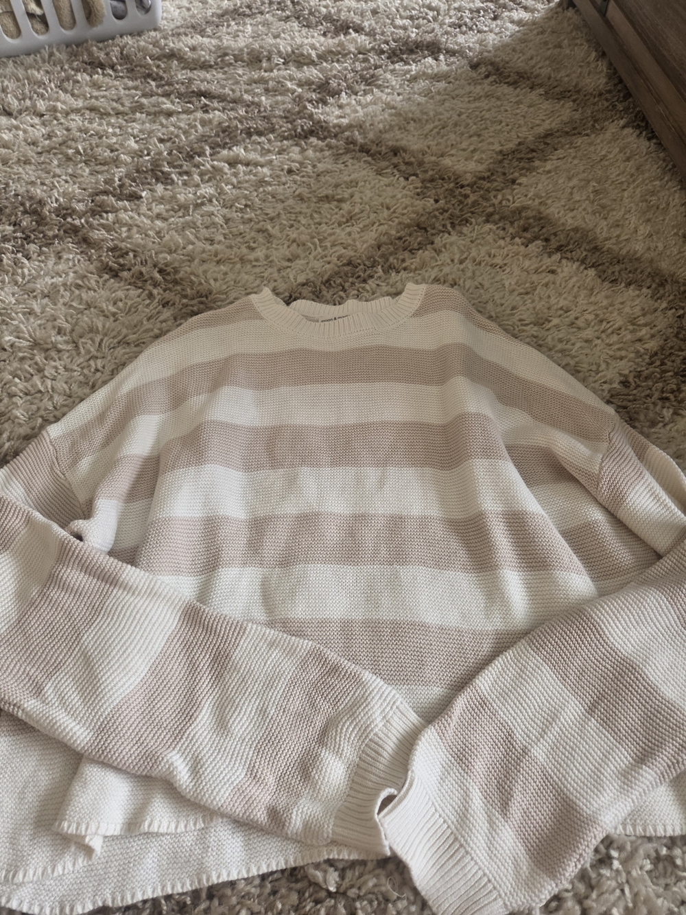 moon & madison Women's Crewneck Striped Sweater - Cream & Light Beige